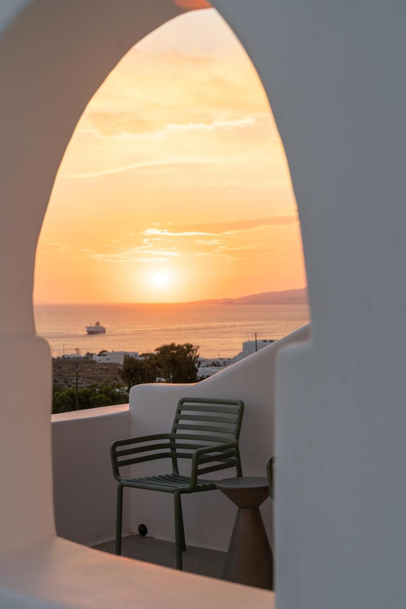 Ostria View Mykonos Bed and Breakfast Mykonos Town Exteriör bild