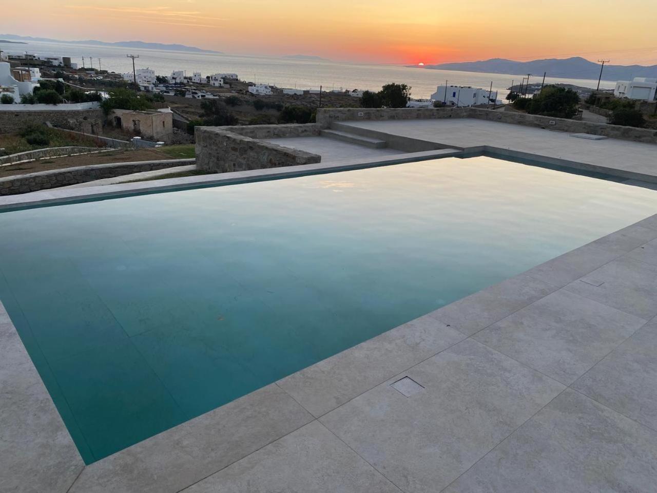 Ostria View Mykonos Bed and Breakfast Mykonos Town Exteriör bild